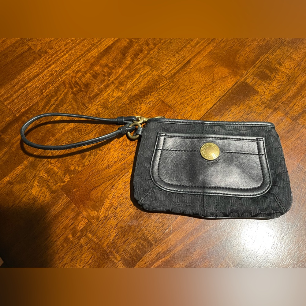 Coach wristlet black with coach Cs!